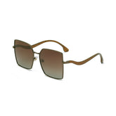 DC.BROWN LENS