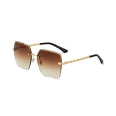 DC.BROWN LENS