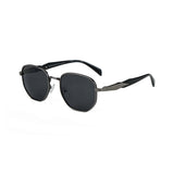 BLACK/GUN/GREY LENS