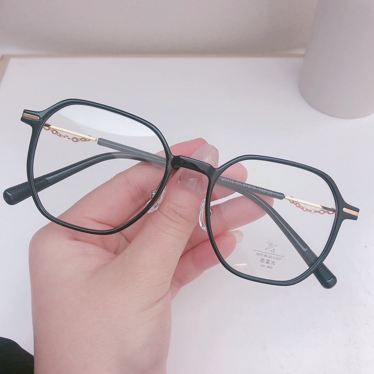 BLACK/GOLD