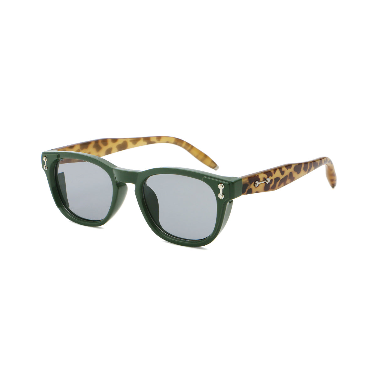 GREEN